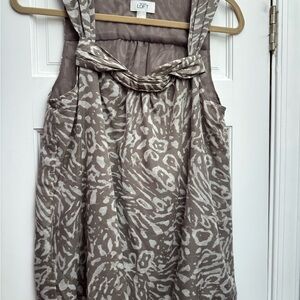 LOFT Taupe and White Patterned Sleeveless Blouse